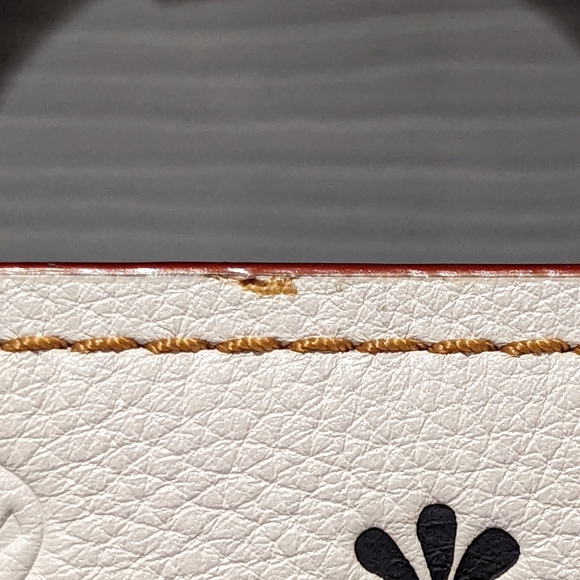 SOLD Coach Rogue 25 Chalk with Tea Rose - Picture 5 of 8